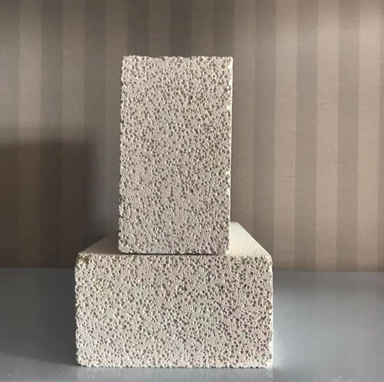 莫來石保溫磚的用途和特點